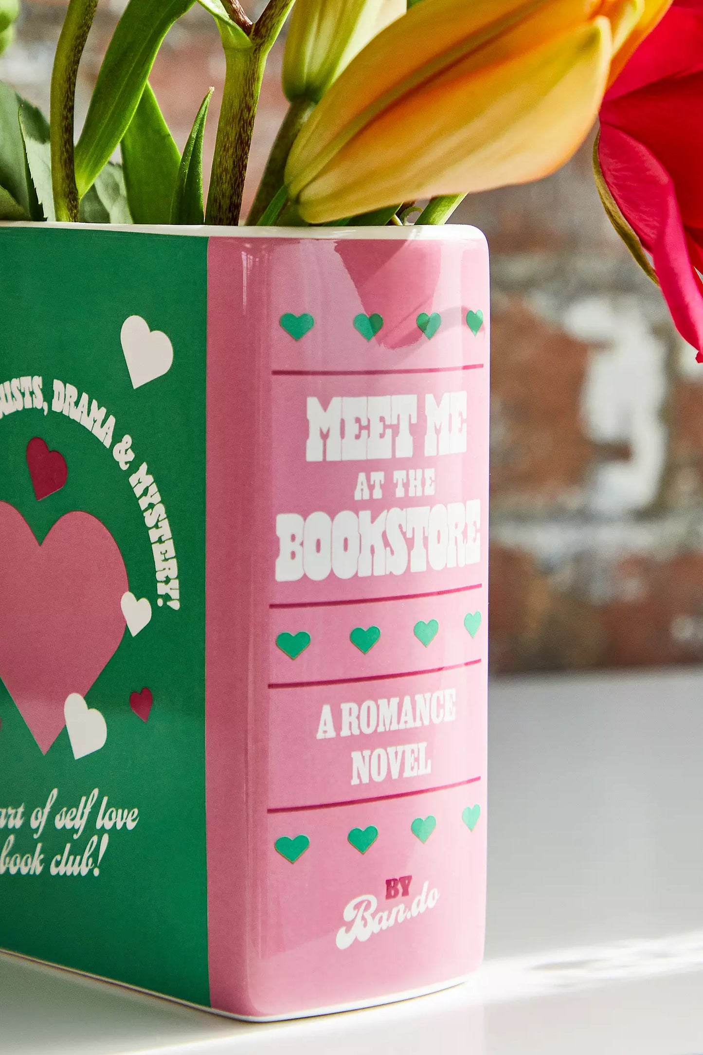 Vase livres Meet Me At The Bookstore